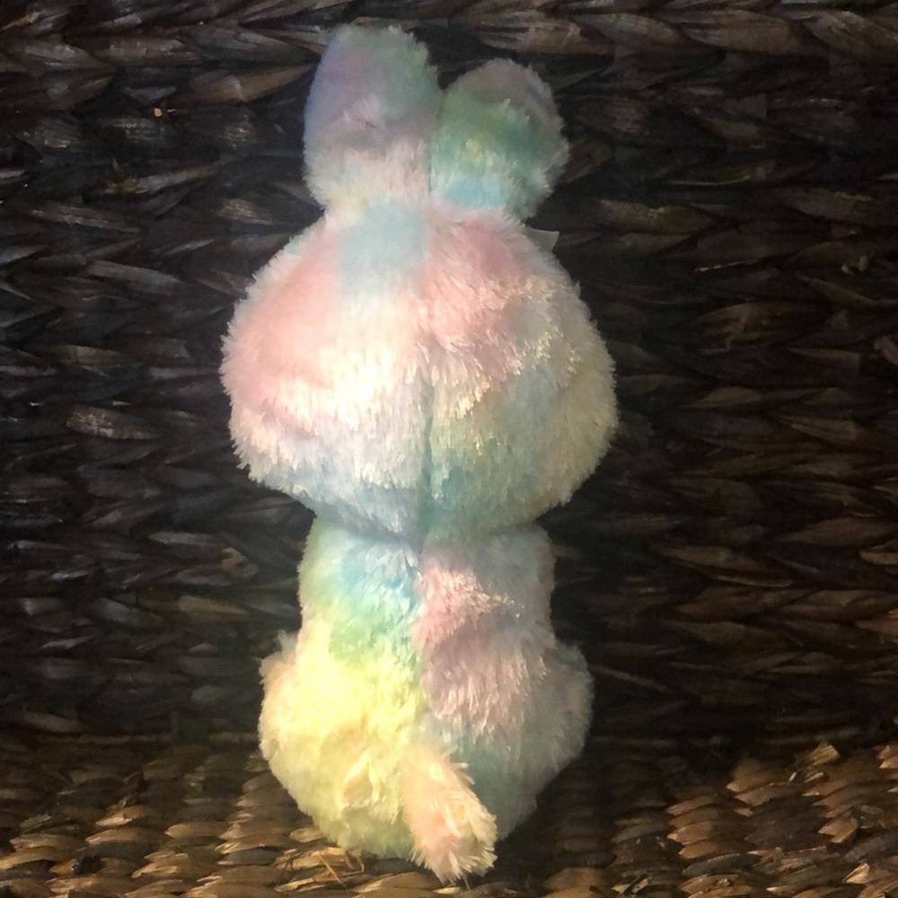 SALE ❤️ NWT 2017 Bubby" the Easter Bunny, retired Ty Beanie Boo plush toy - Picture 3 of 7